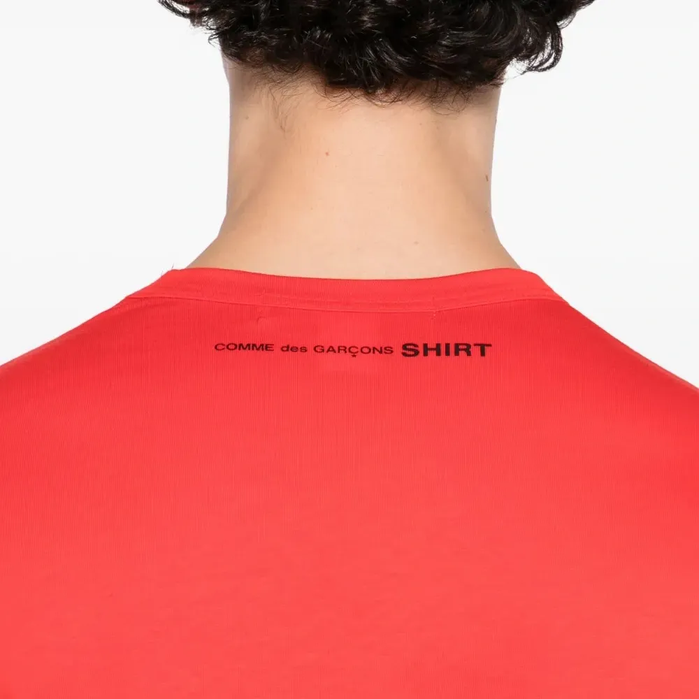 Футболка с круглым вырезом