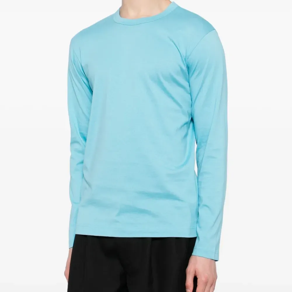 Футболка с круглым вырезом