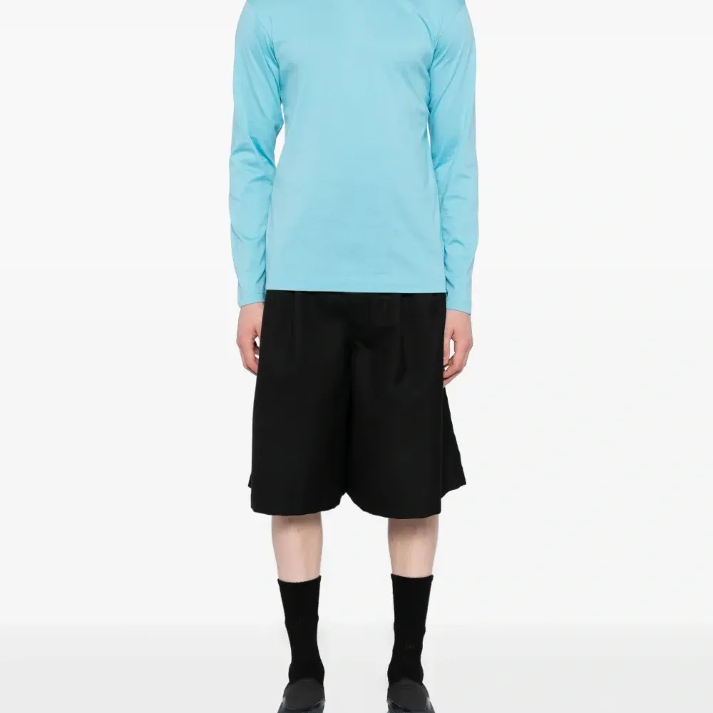 Футболка с круглым вырезом