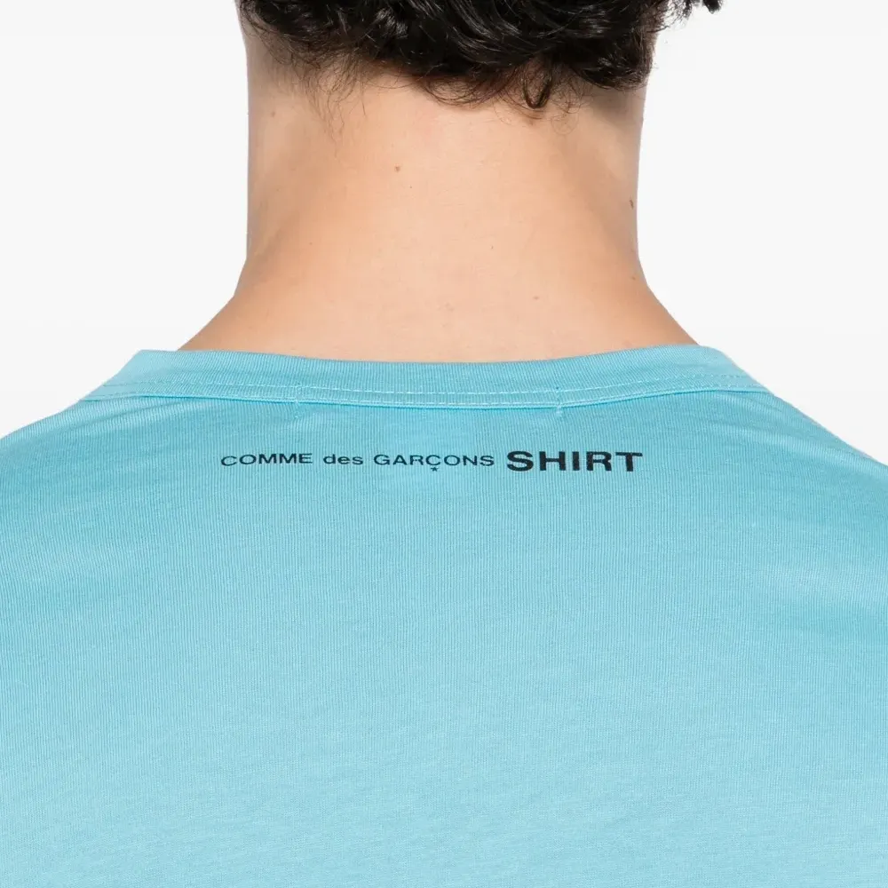 Футболка с круглым вырезом