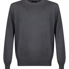 Свитер в рубчик