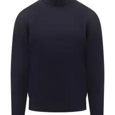 Свитер с высоким воротником