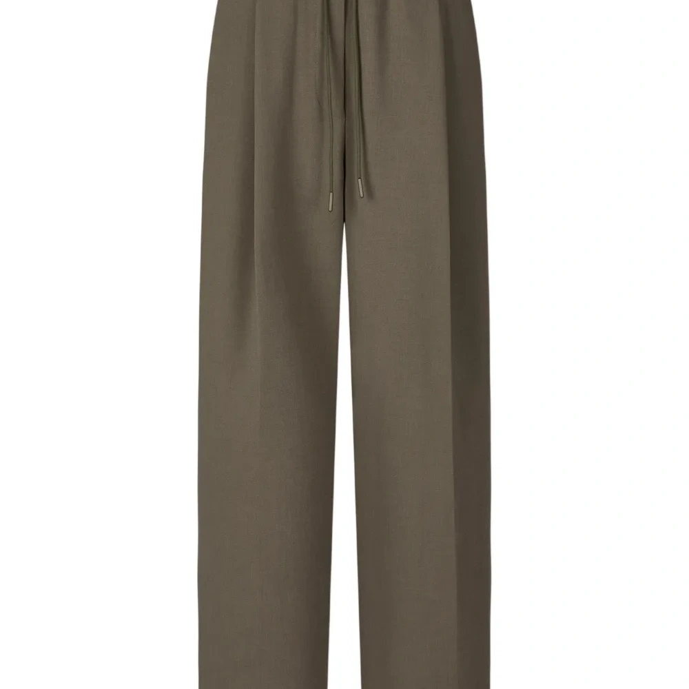 Брюки с эластичным поясом