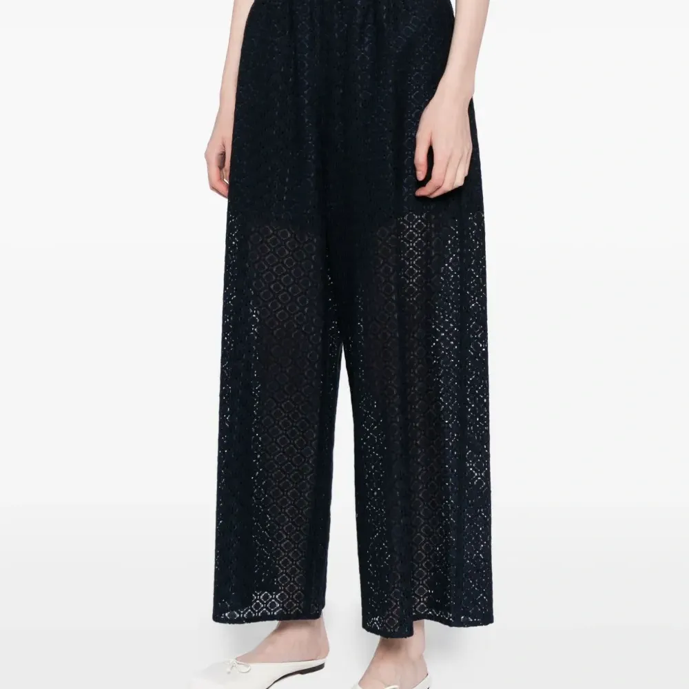 Кружевные брюки