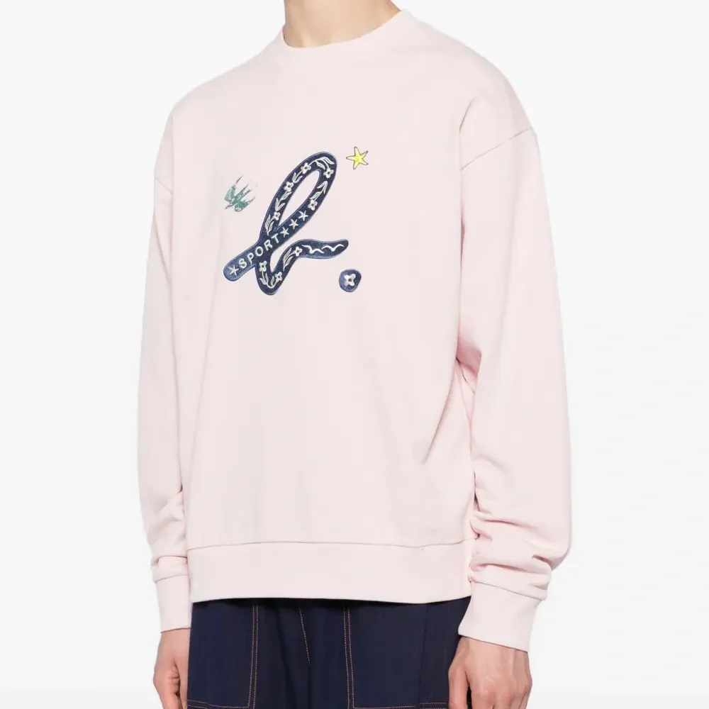 Толстовка с вышитым логотипом