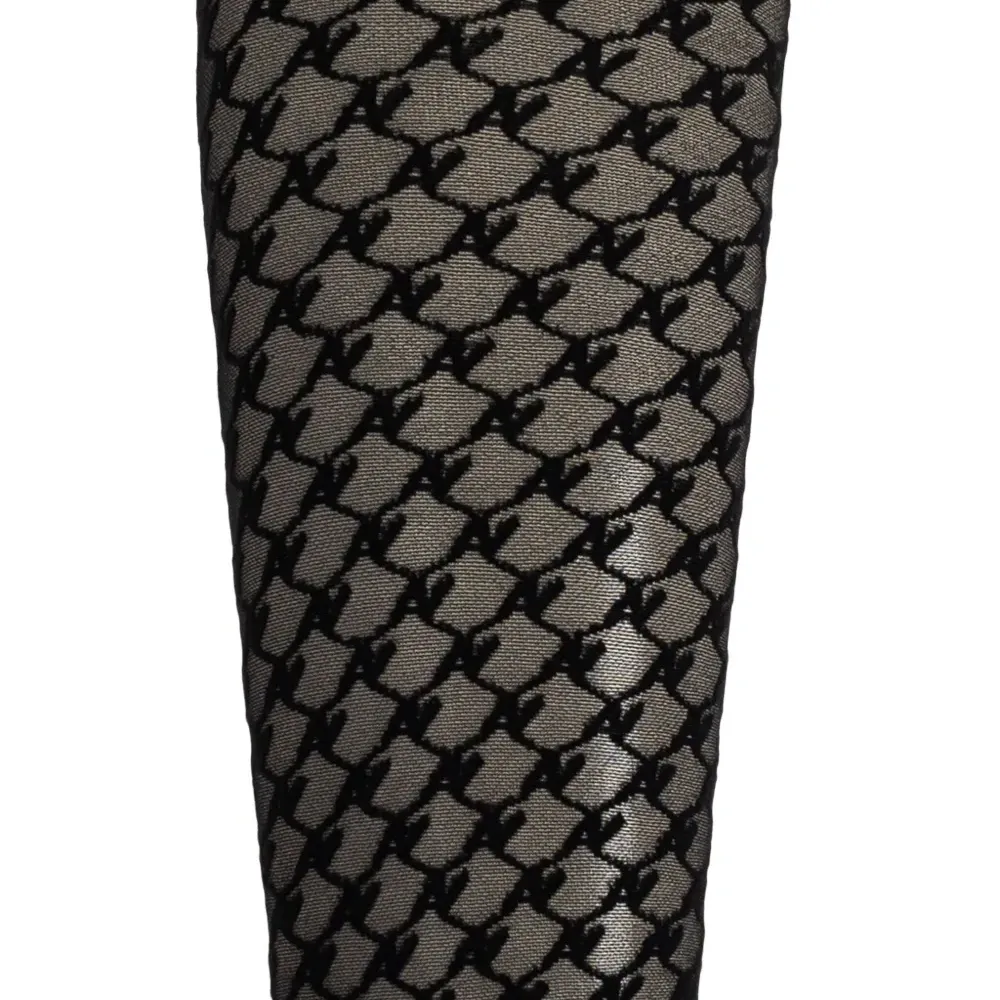 Колготки с геометричным узором