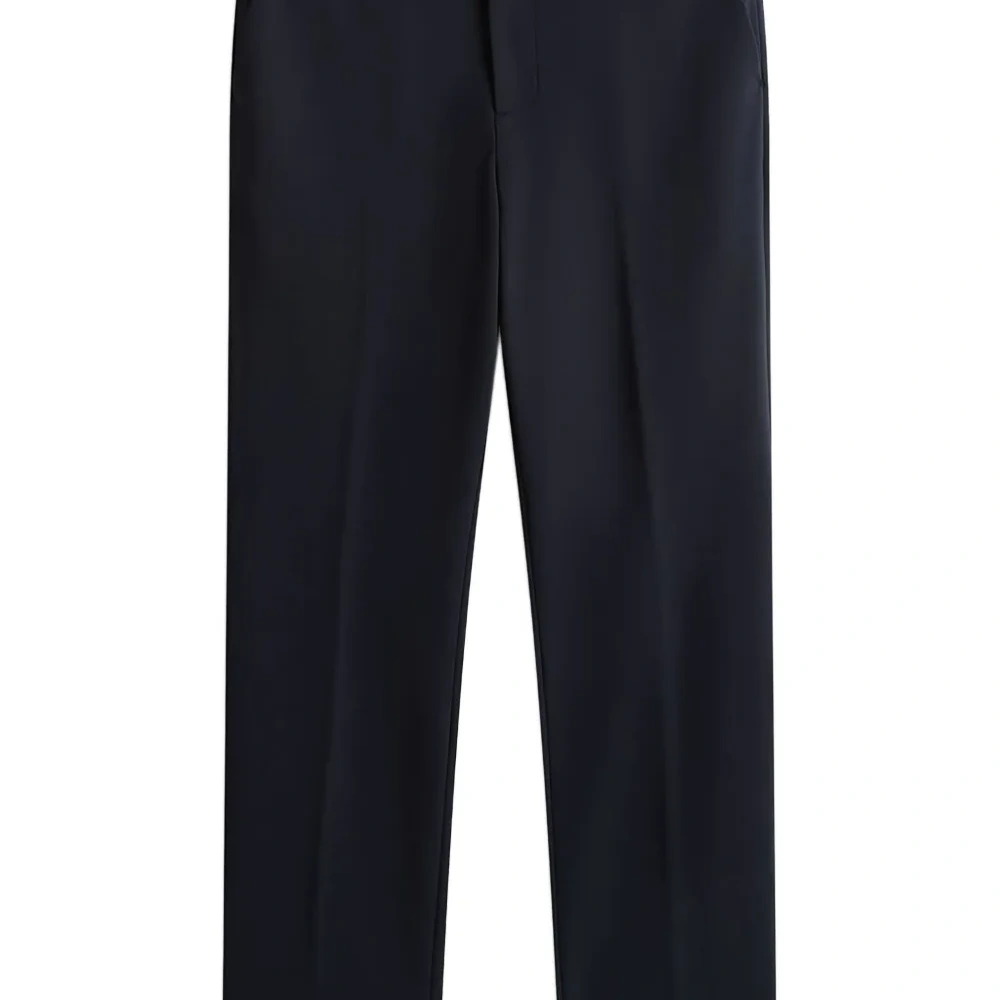 Брюки на пуговицах