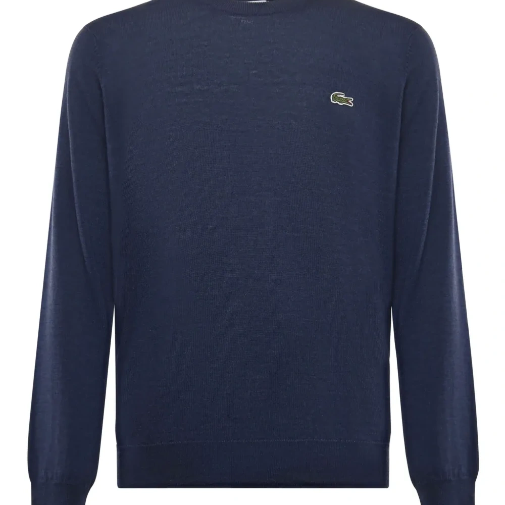 Свитер с нашивкой-логотипом