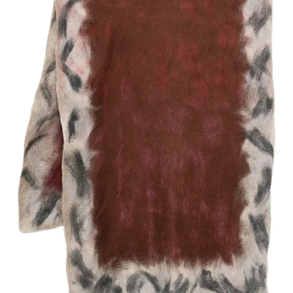 Шарф с ломаным краем