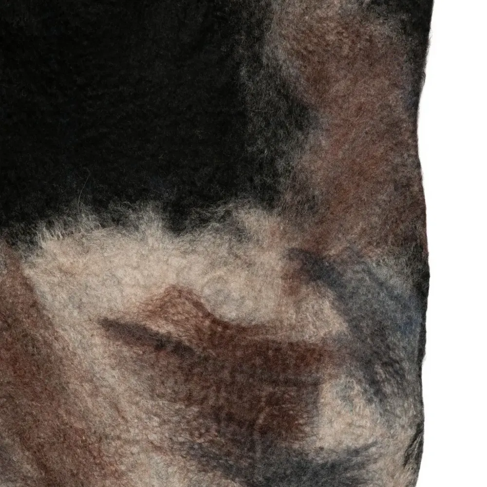 Шарф с ломаным краем Шарф с ломаным краем