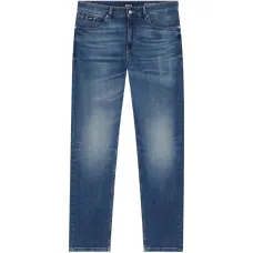 Джинсы с пятью карманами