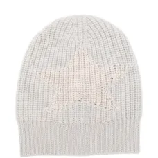 Шапка в рубчик с нашивкой-логотипом