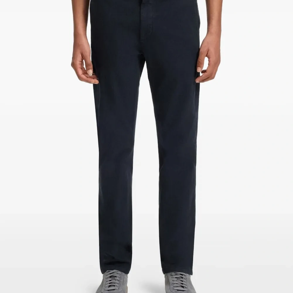 Брюки с застежкой на пуговицах