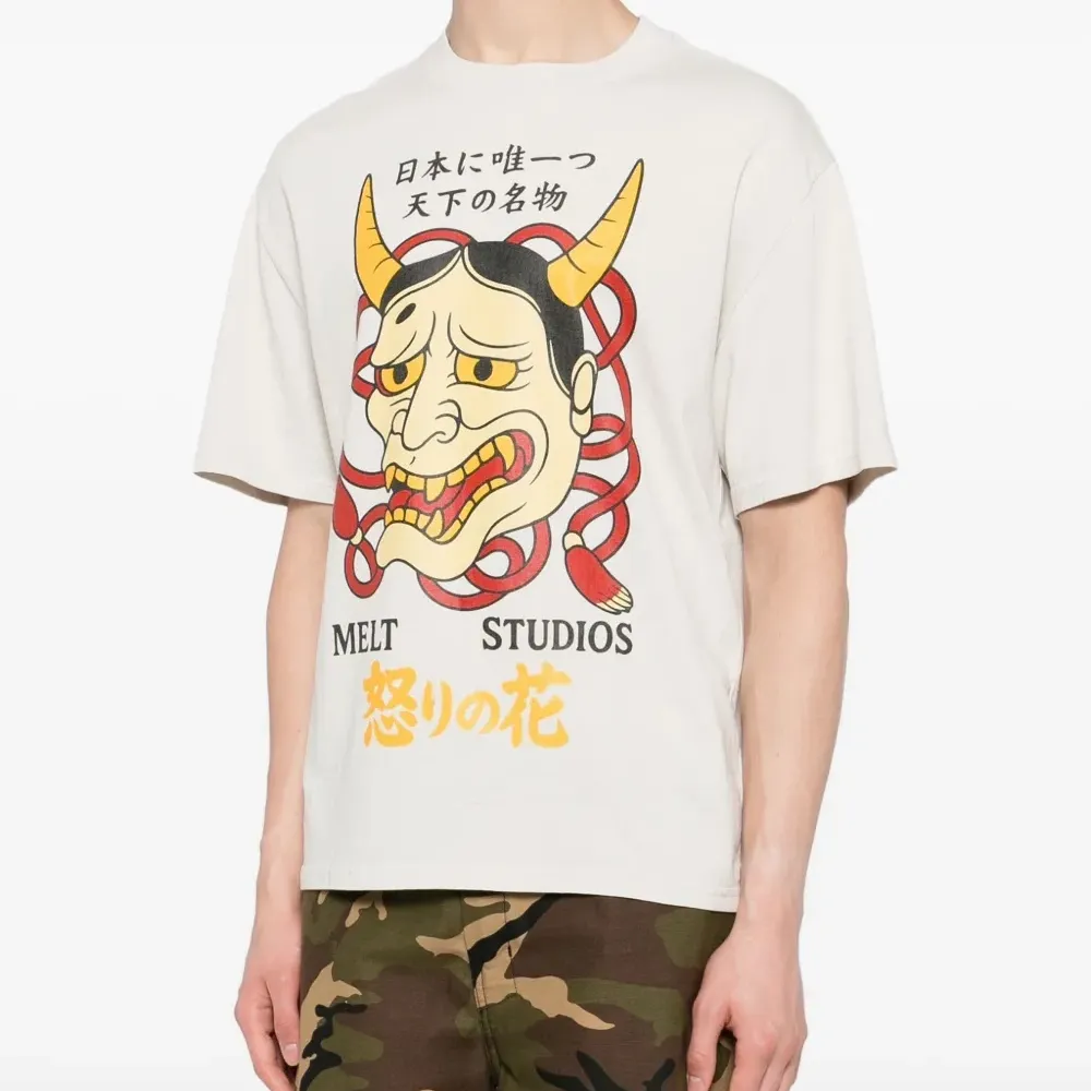 Футболка с графичным принтом