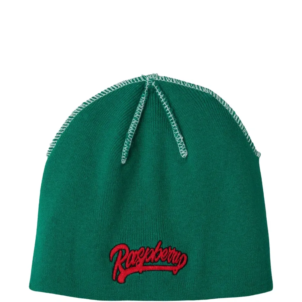 Вышитая шапка-бини