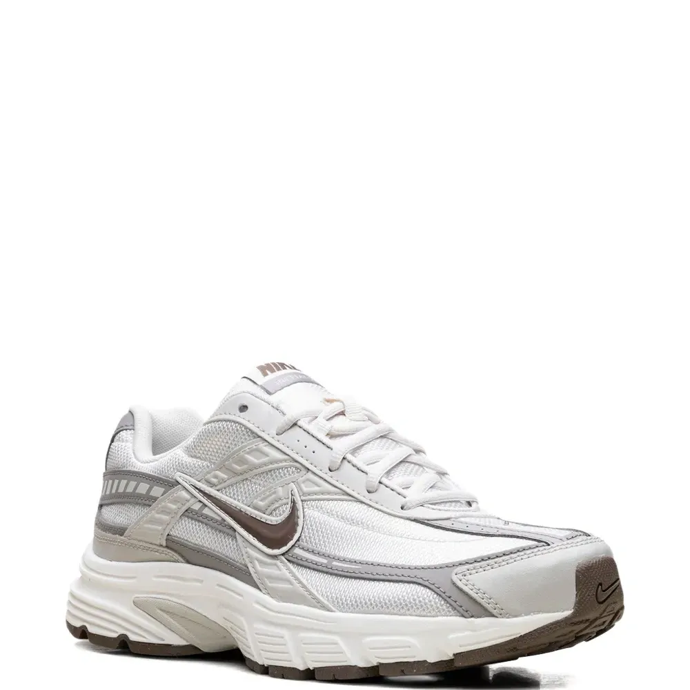 Кроссовки Initiator Swoosh Кроссовки Initiator Swoosh