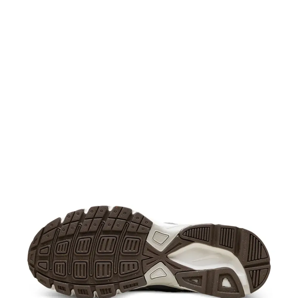 Кроссовки Initiator Swoosh Кроссовки Initiator Swoosh