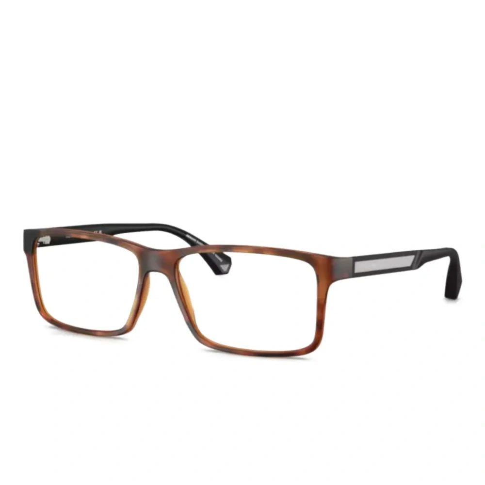 Очки в прямоугольной оправе