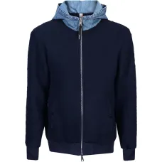 Куртка на молнии с капюшоном