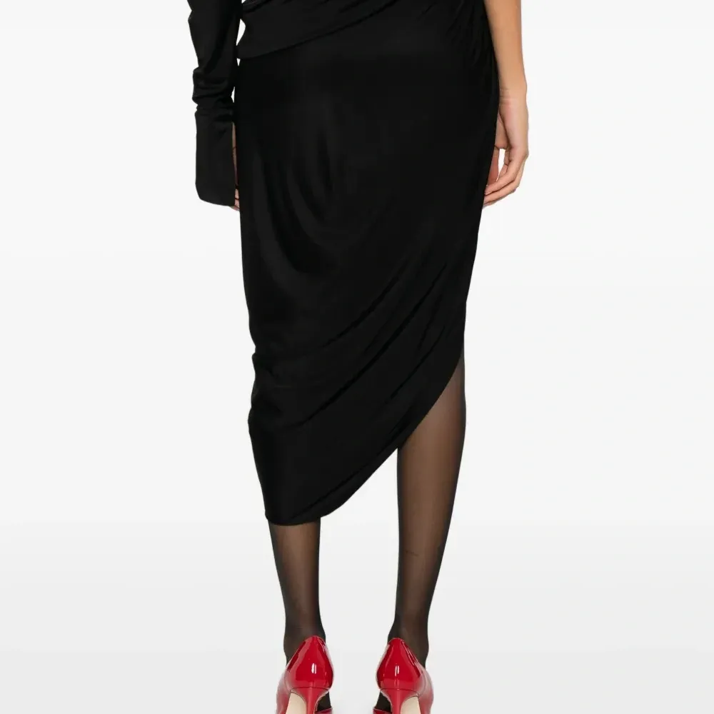 Юбка мини асимметричного кроя с драпировкой