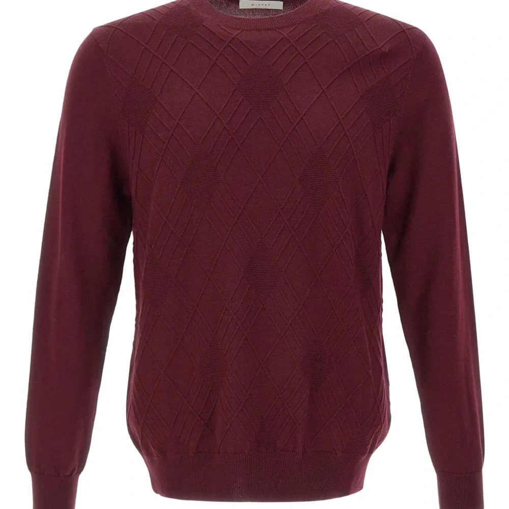 Свитер с узором