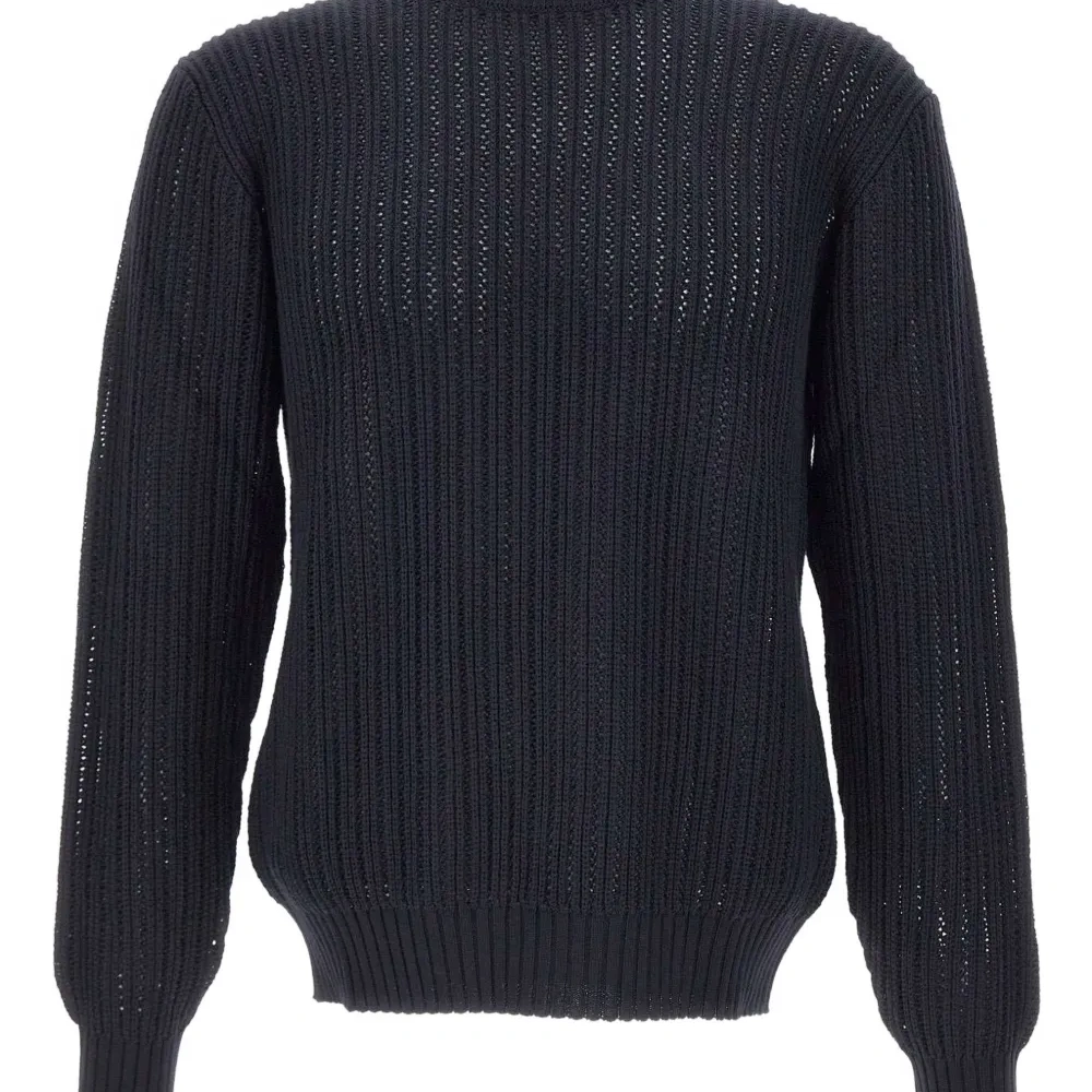 Шерстяной свитер в рубчик