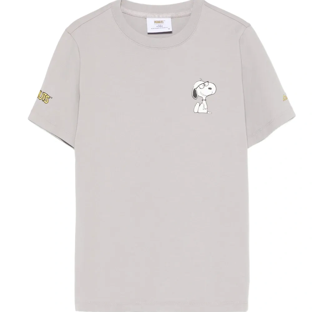 Футболка из коллаборации с Peanuts