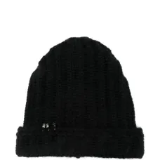 Декорированная шапка