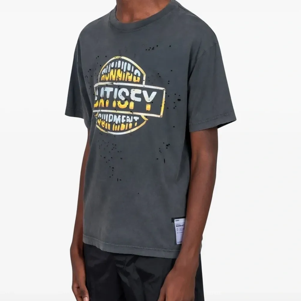 Футболка mothtech