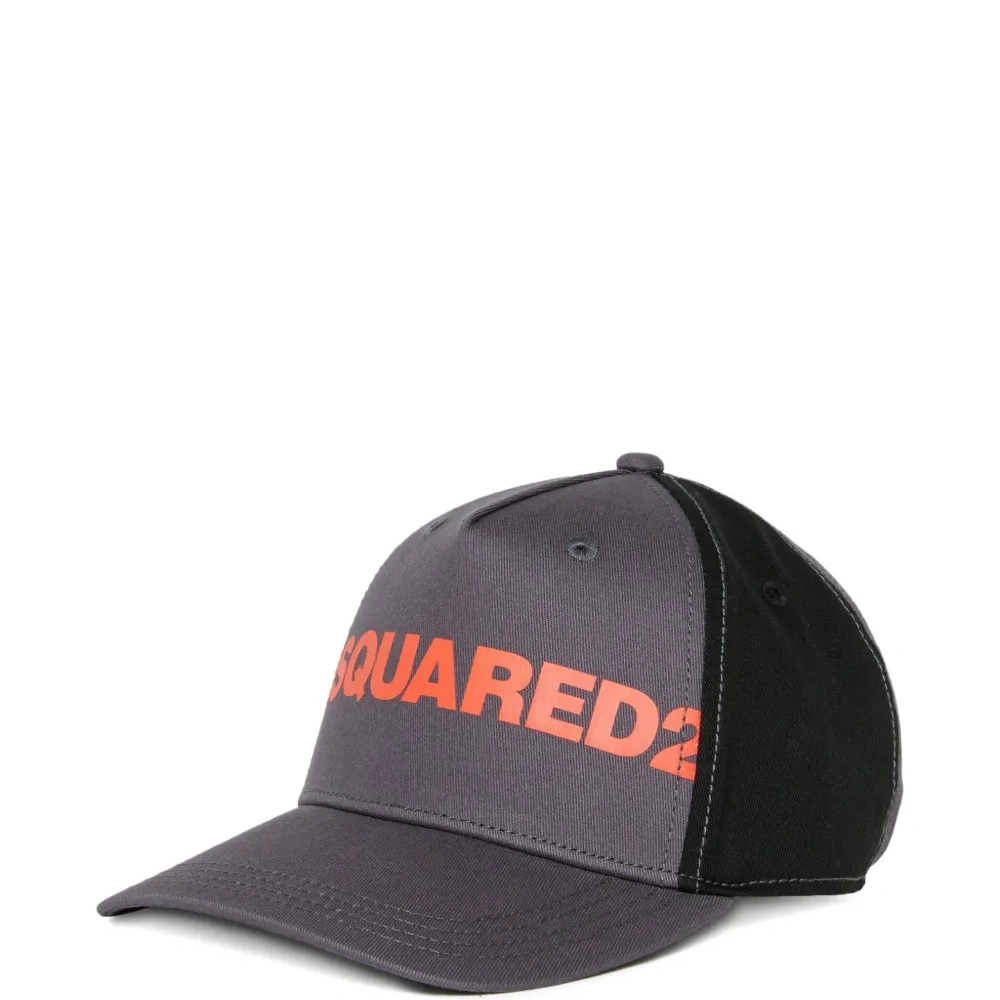 Бейсболка с логотипом