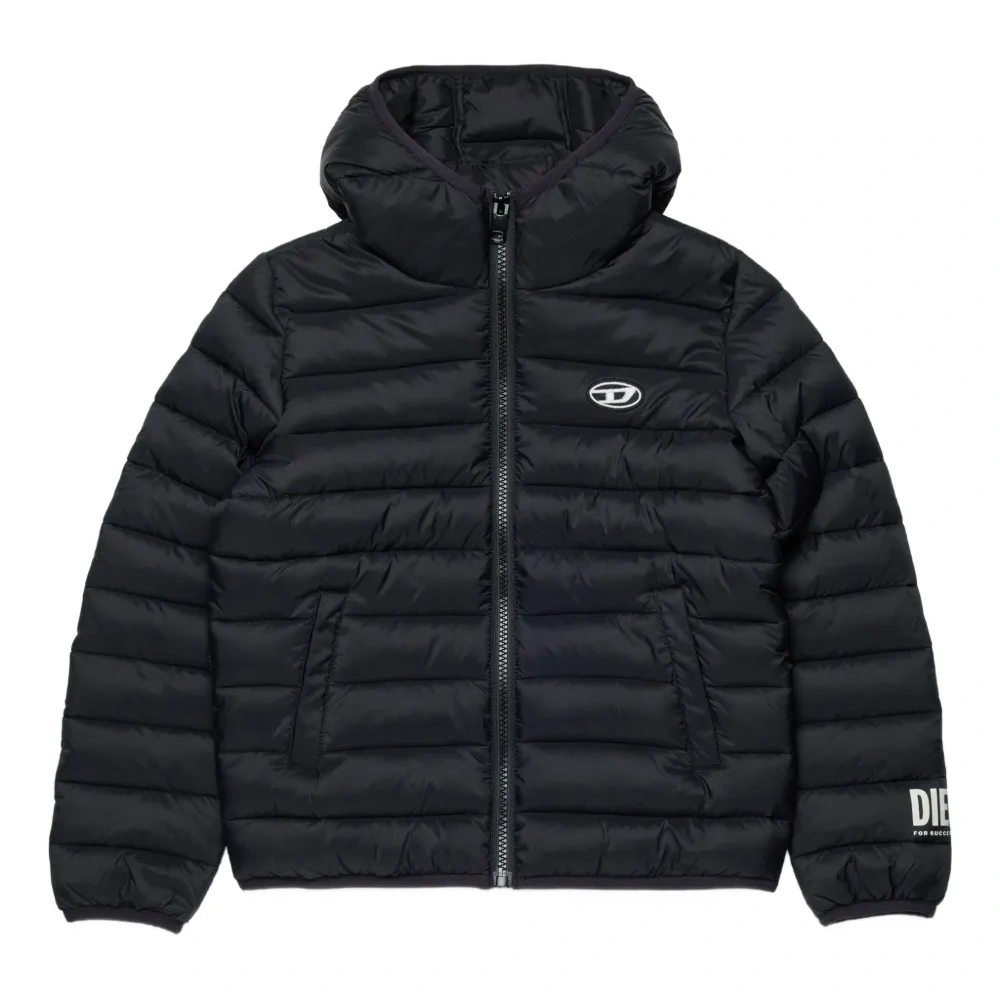 Пуховик с капюшоном и логотипом