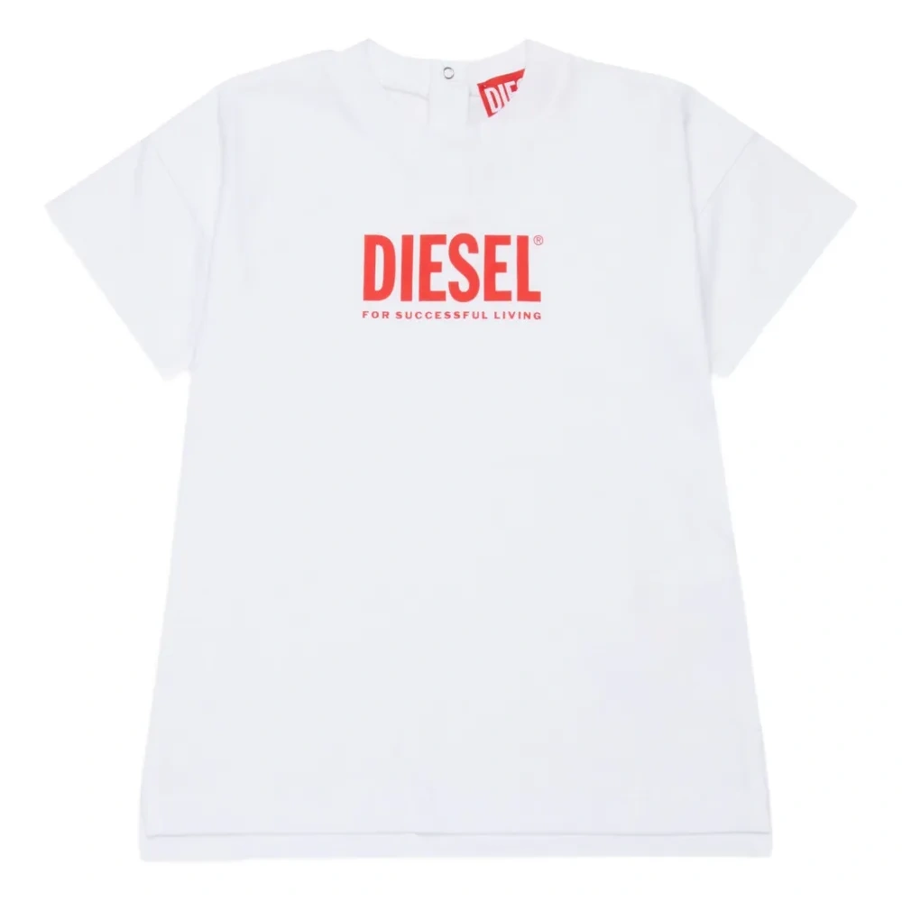 Футболка с логотипом