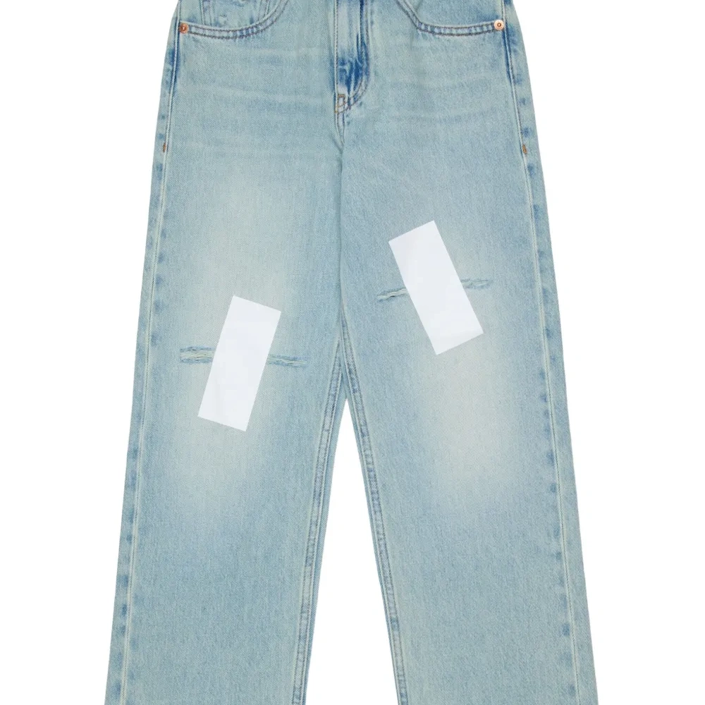 Джинсы с карманами