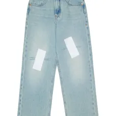 Джинсы с карманами Джинсы с карманами