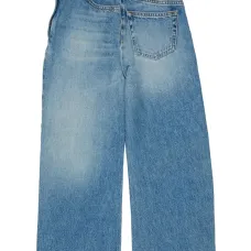 Джинсы с накладными карманами Джинсы с накладными карманами