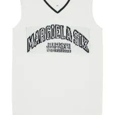 Платье без рукавов с V-образным вырезом