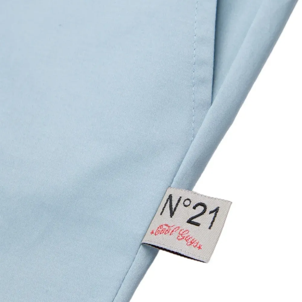 Брюки на пуговицах