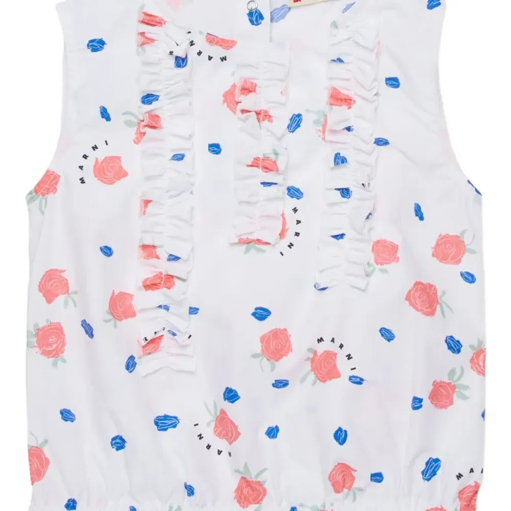 Топ с оборками и цветочным принтом