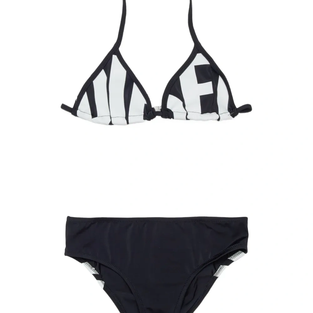 Бикини с логотипом