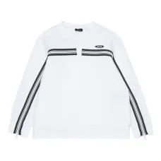 Толстовка с круглым вырезом