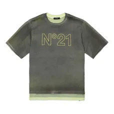 Футболка с вышитым логотипом