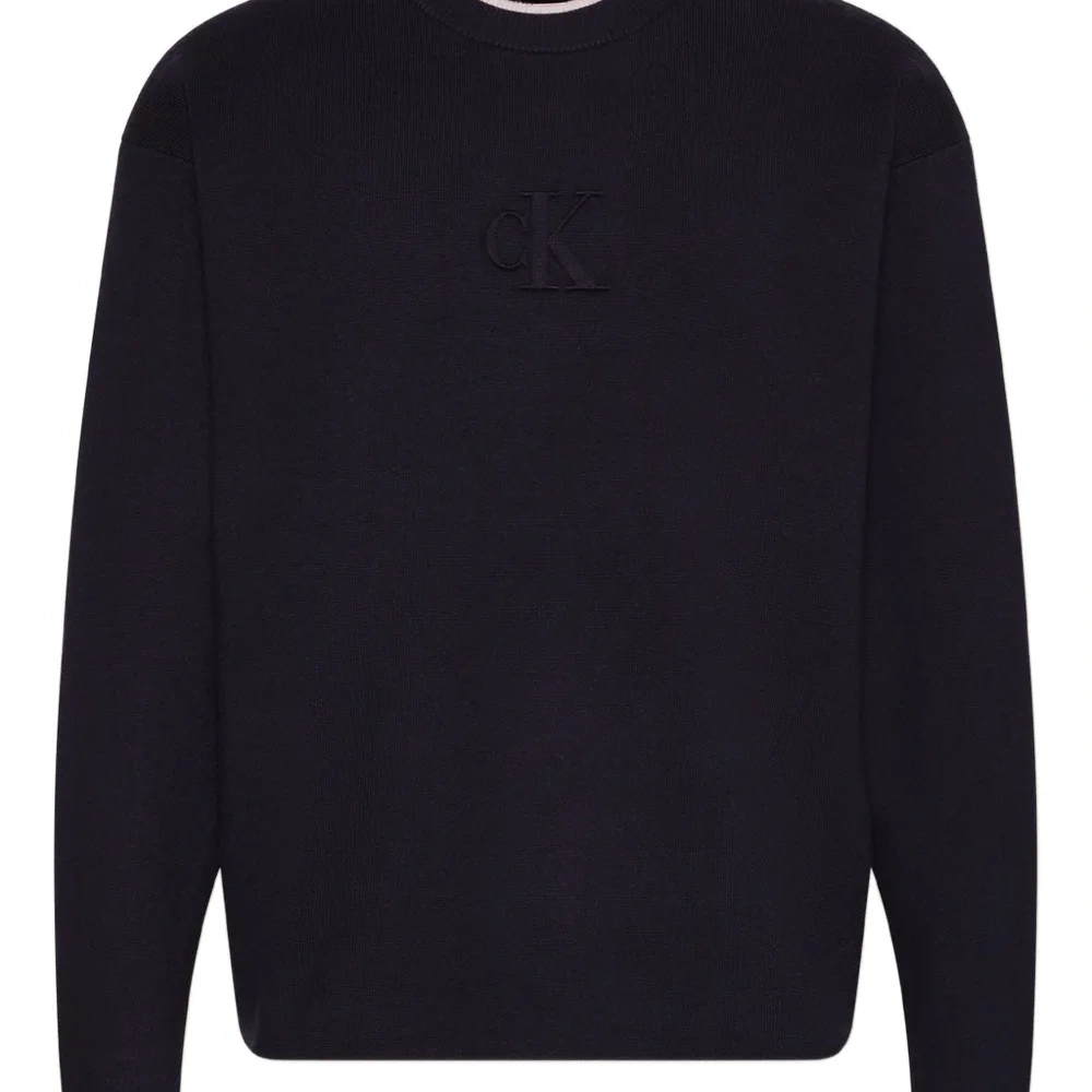 Трикотаж с круглым вырезом и логотипом