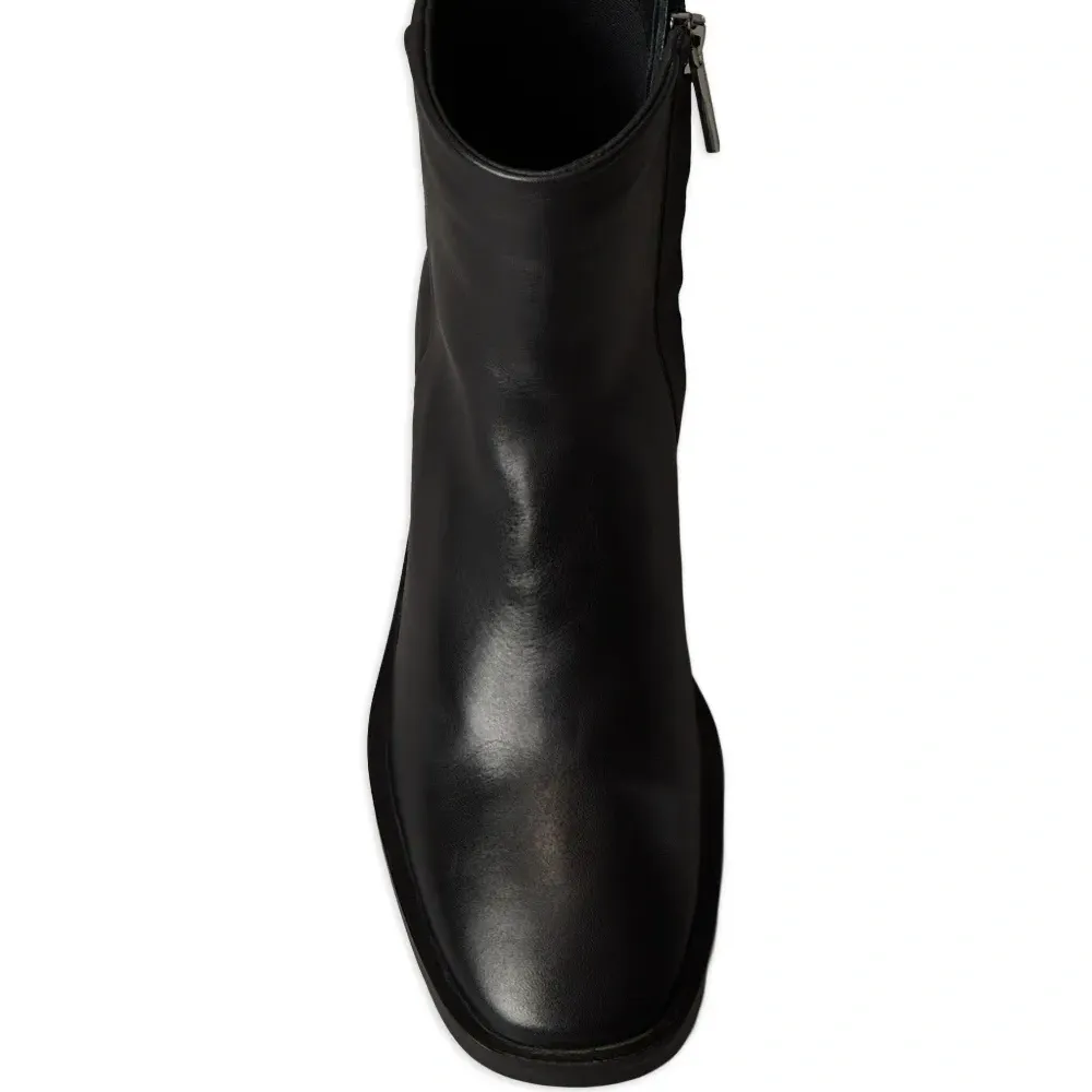 Ботильоны с логотипом Ботильоны с логотипом