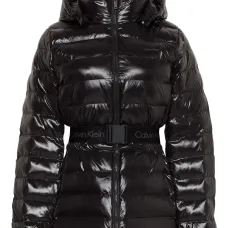 Куртка с капюшоном и поясом Куртка с капюшоном и поясом