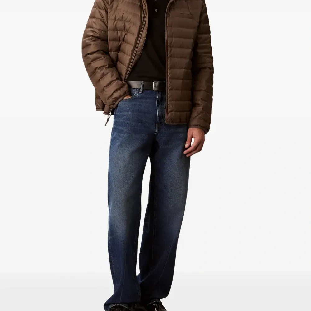 Куртка на молнии