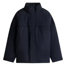 Куртка с карманами