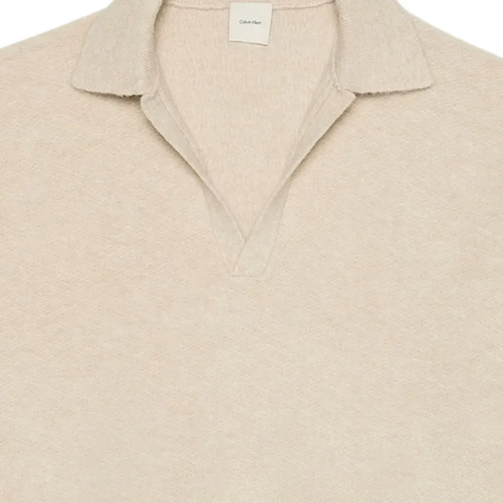 Футболка с воротником