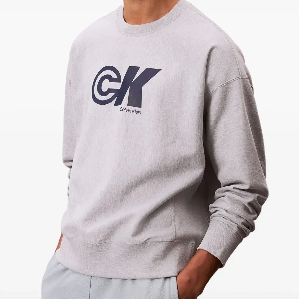 Толстовка с логотипом