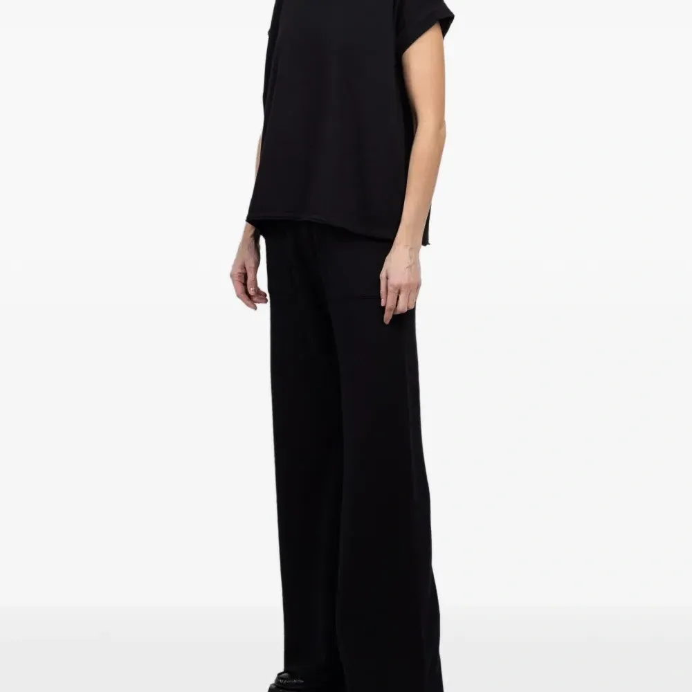 Футболка с короткими рукавами и отворотами