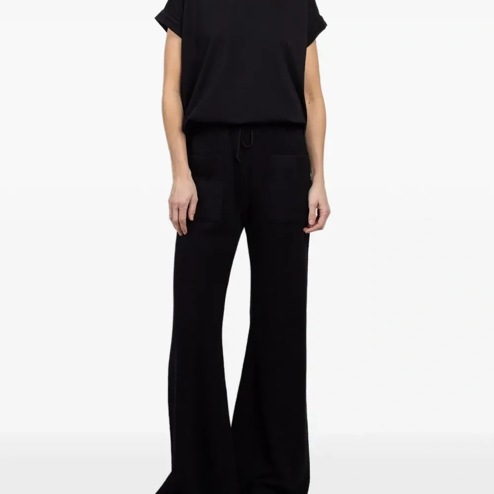 Футболка с короткими рукавами и отворотами